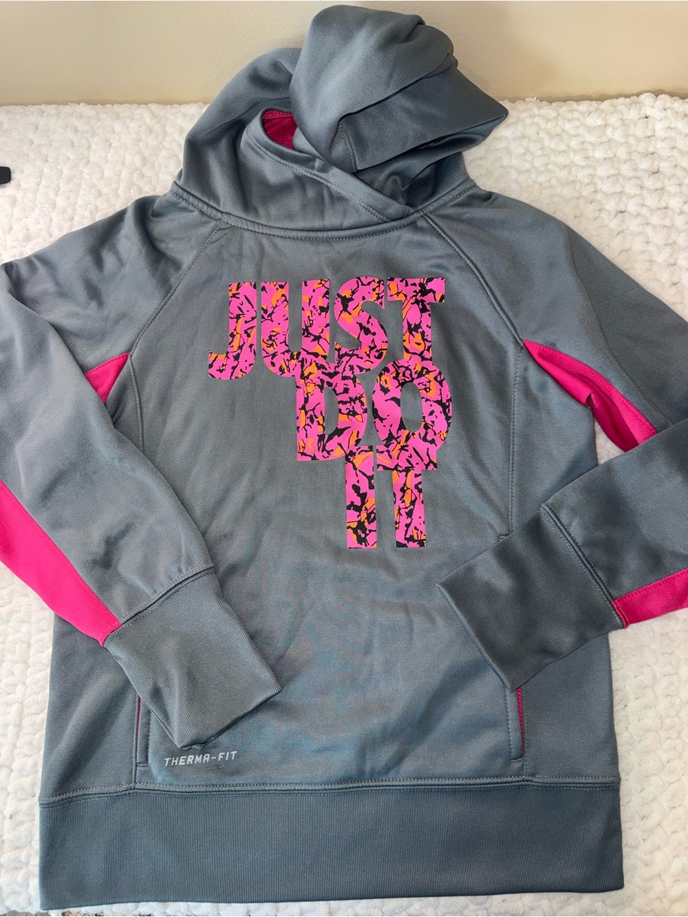 Nike Kids Gray & Pink 'Just Do It' Therma-Fit Hoodie